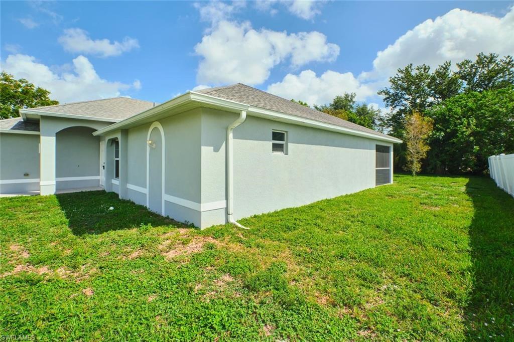 235 Sw 12th St Property Photo 35