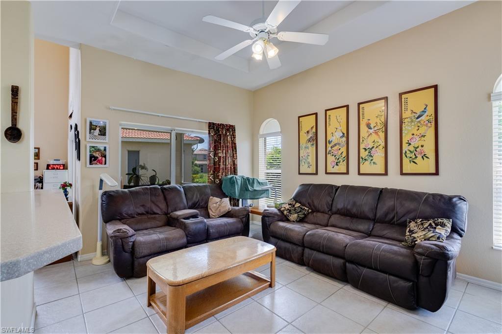 8830 Spring Mountain Way Property Photo 9