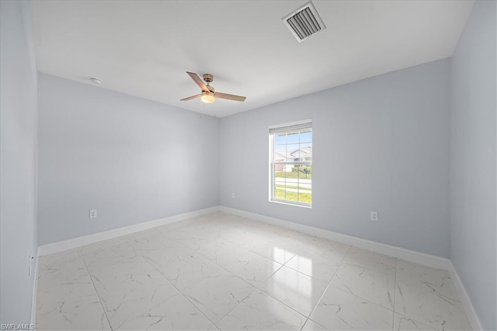 10535 Crossback Ln Property Photo 9