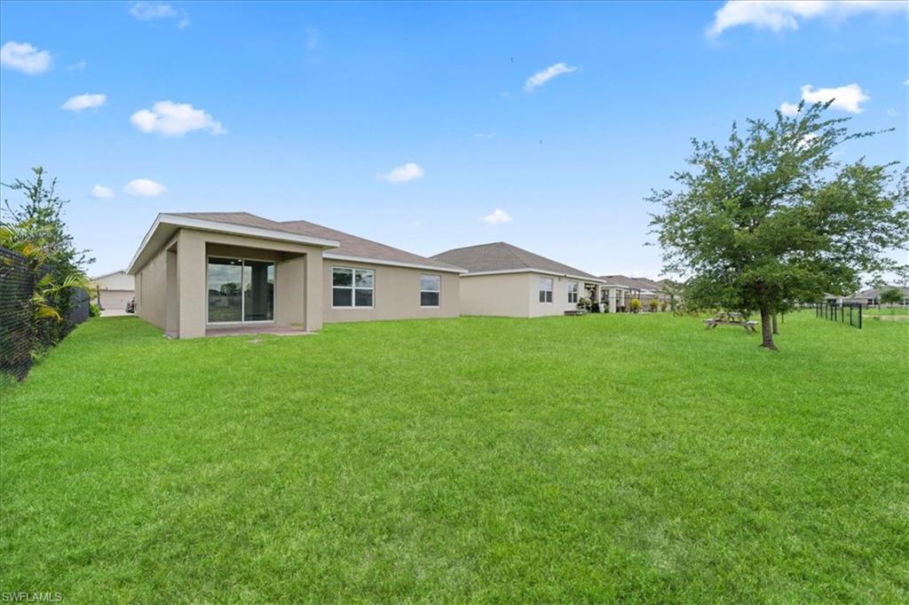 10535 Crossback Ln Property Photo 36