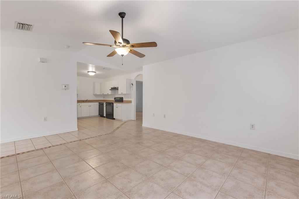 221 Meadow Rd Property Photo 5