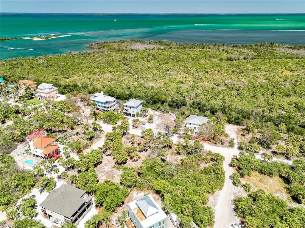 4430 Conch Shell Dr Property Photo 8