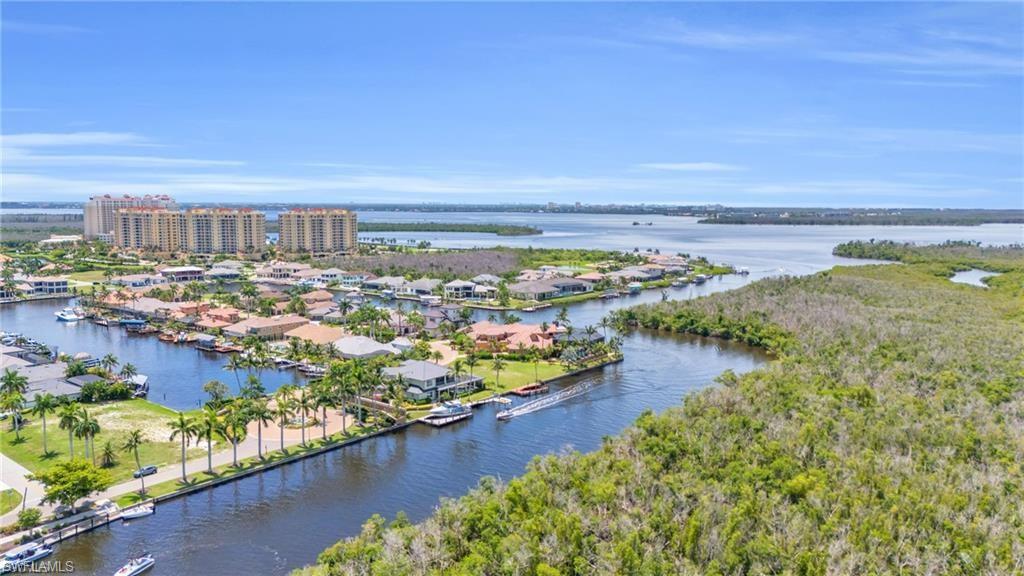 5781 Cape Harbour Dr 1301 Property Photo 7