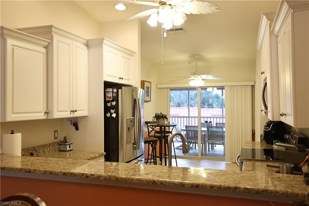 2770 Cypress Trace Cir 2423 Property Photo 3