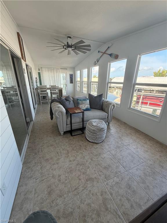 3089 Skipper Ln Property Photo 17