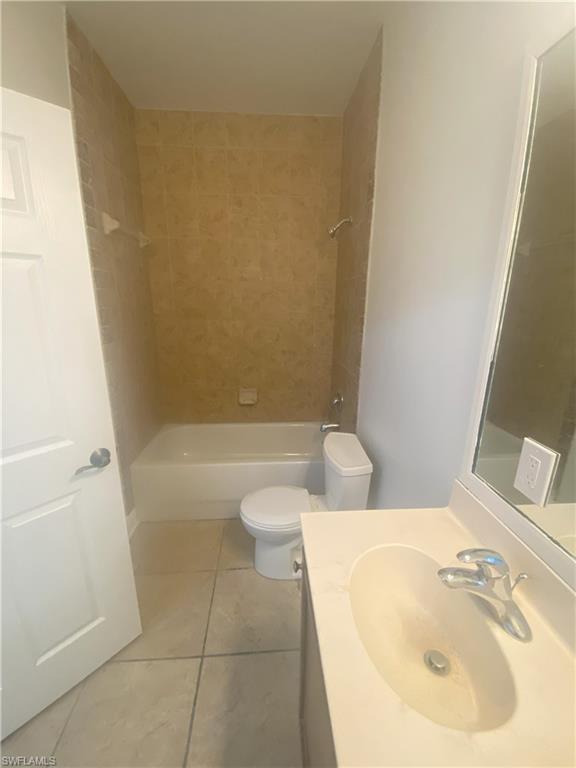 13832 1st St Property Photo 7