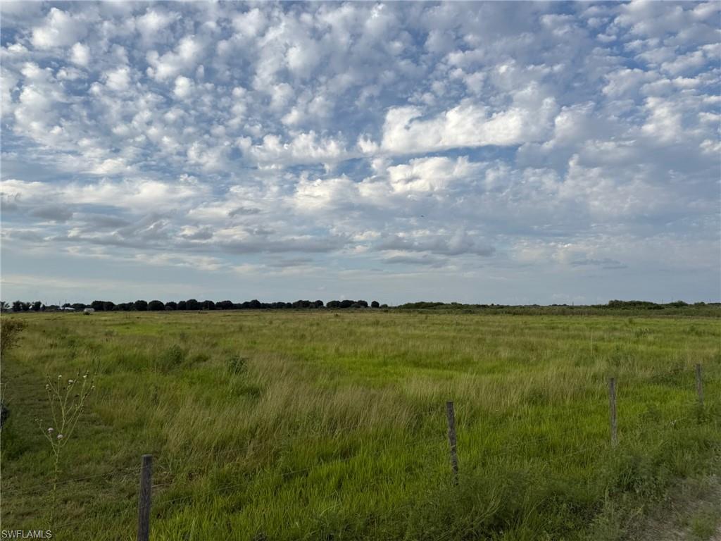 5360 3rd Rd Property Photo 3
