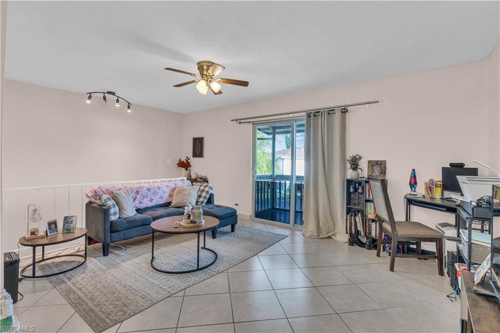 3284 Royal Canadian Trce 4 Property Photo 5