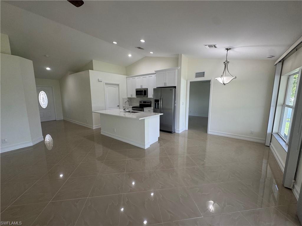 1626 Four Mile Cove Pkwy Property Photo 6