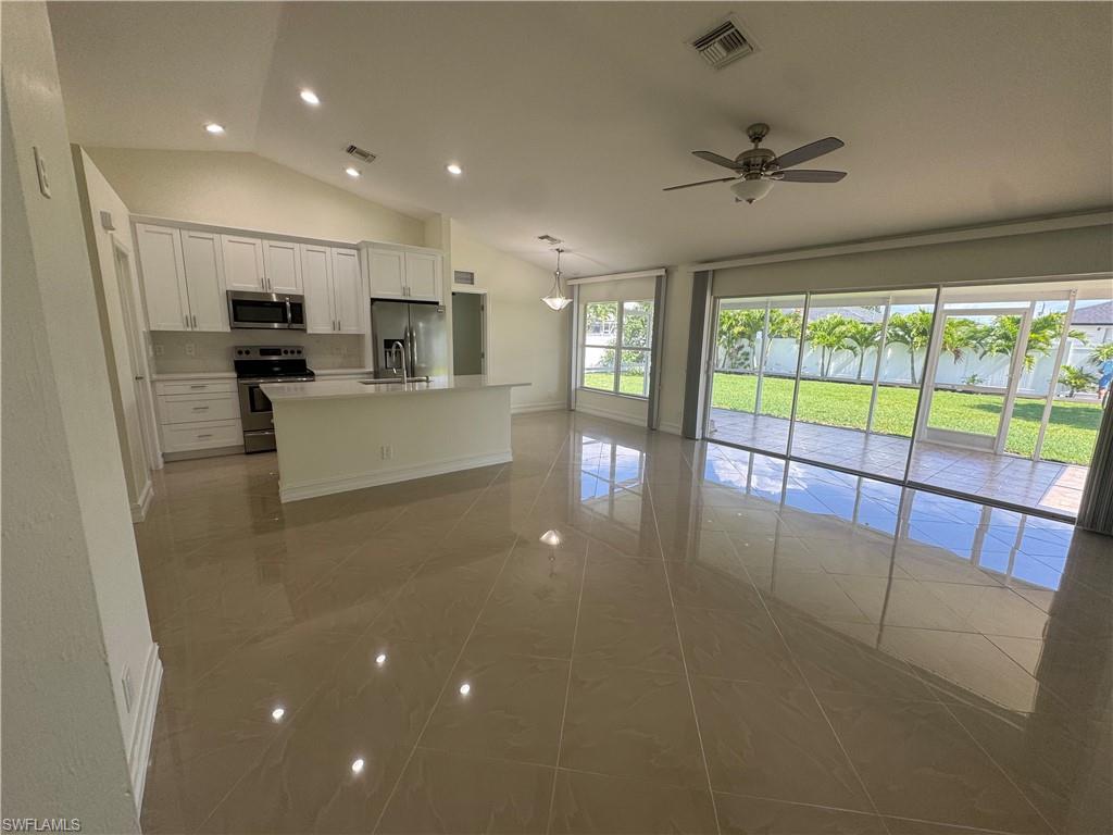 1626 Four Mile Cove Pkwy Property Photo 7