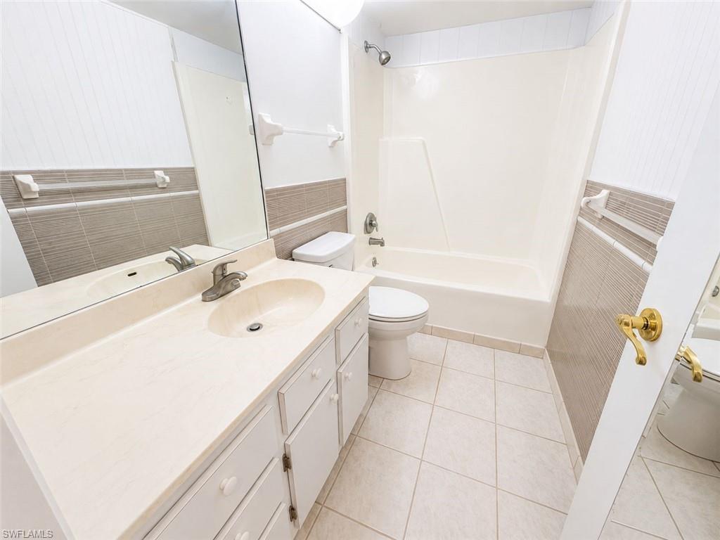 4116 Se 20th Pl 102 Property Photo 11