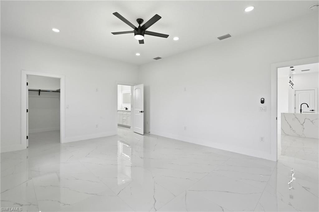 9014 Lawn Ct Property Photo 23