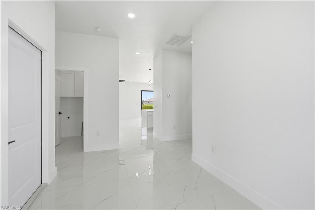 9014 Lawn Ct Property Photo 34