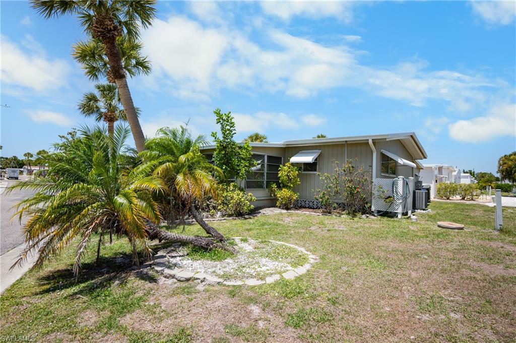 5751 Hyacinth Rd Property Photo 26