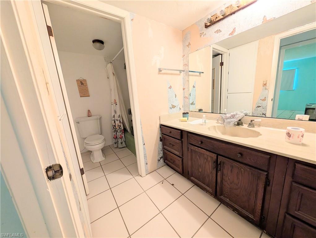 2100 Barkeley Ln 3 Property Photo 13