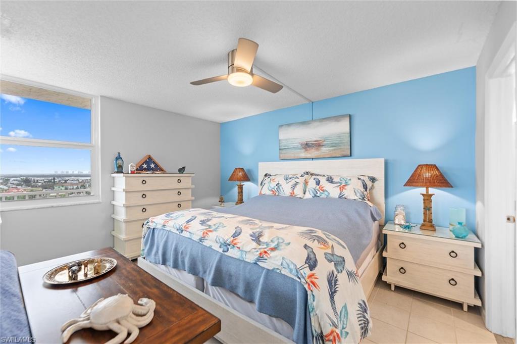 7360 Estero Blvd Ph2 Property Photo 8
