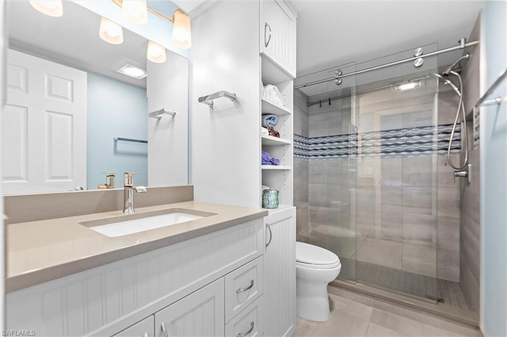 7360 Estero Blvd Ph2 Property Photo 11