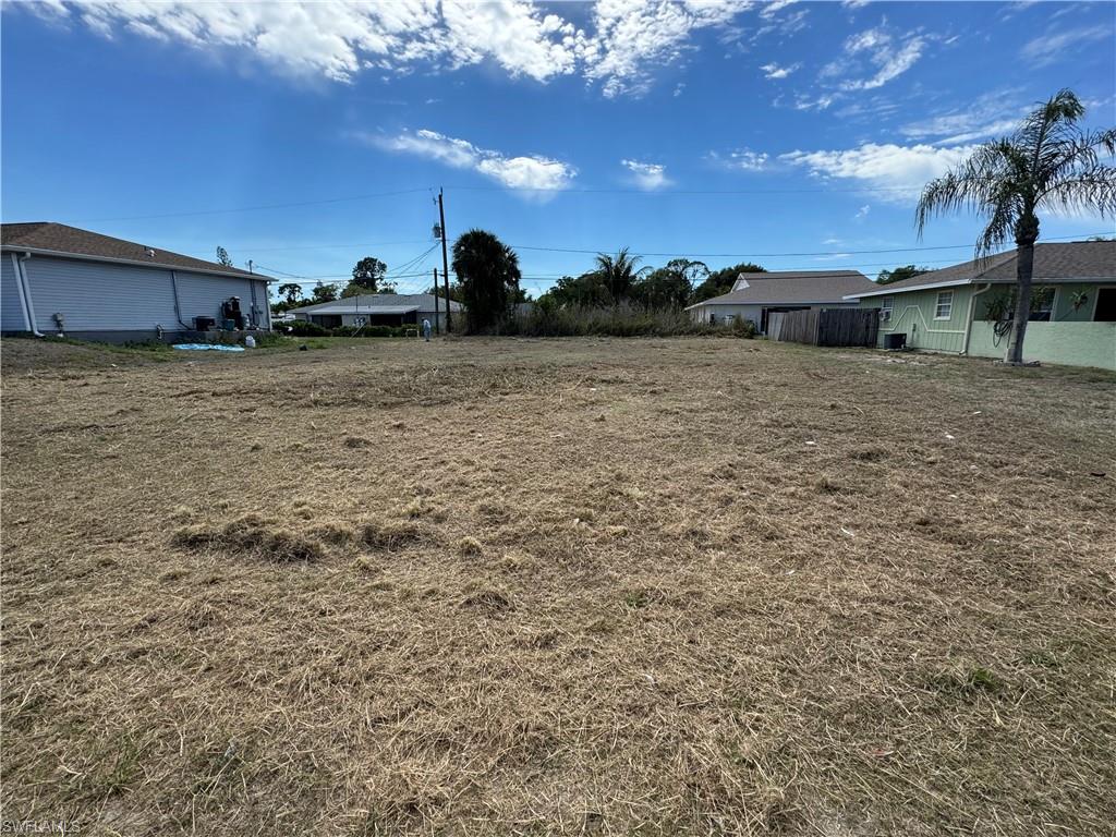 17506 Ellie Dr Property Photo 2