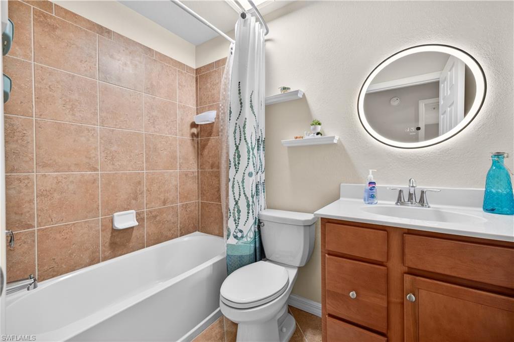 13710 Julias Way 924 Property Photo 22