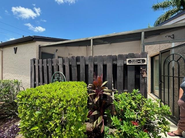 7161 Penner LN #4 Property Photo 1