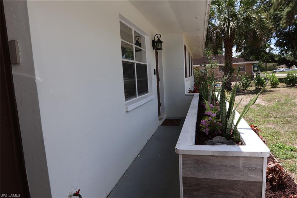 602 James Ave Property Photo 4
