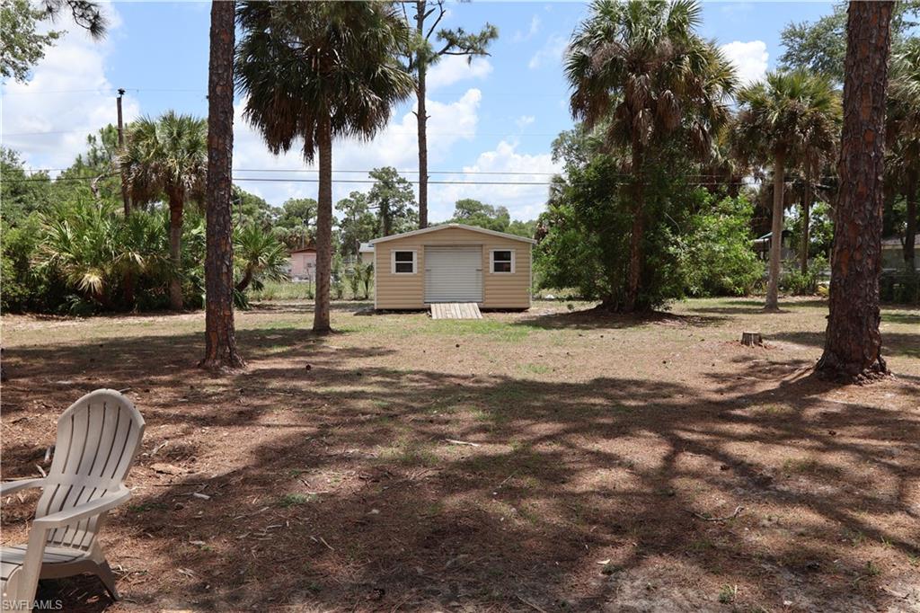 602 James Ave Property Photo 33