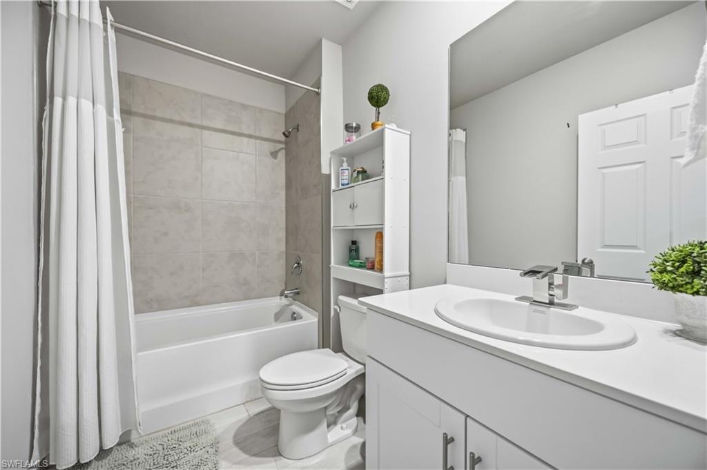 20352 Camino Torcido Loop Property Photo 16