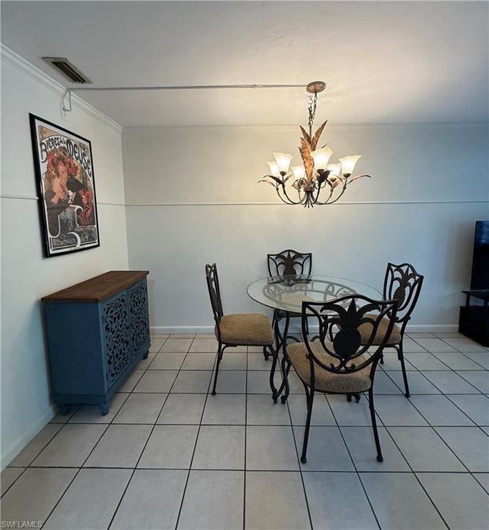 431 Van Buren St C7 Property Photo 8