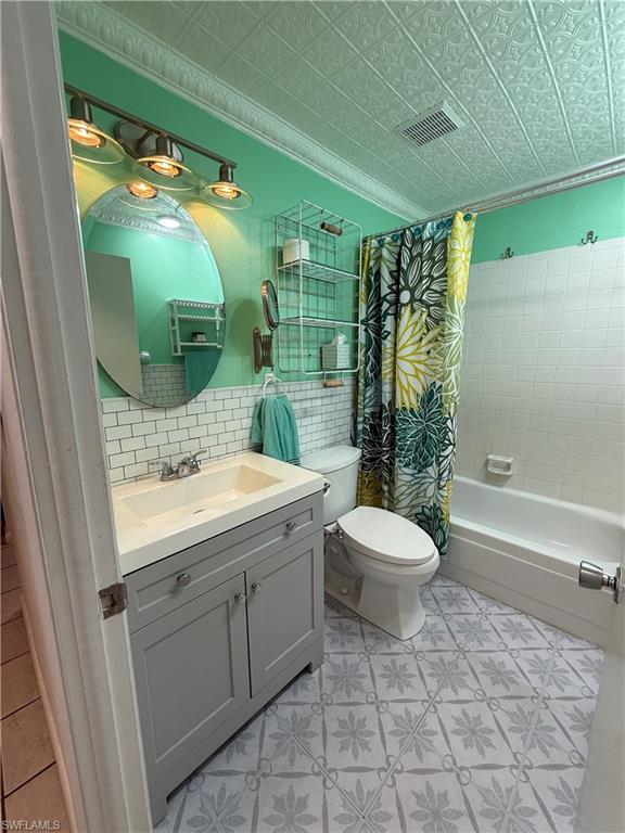 431 Van Buren St C7 Property Photo 15
