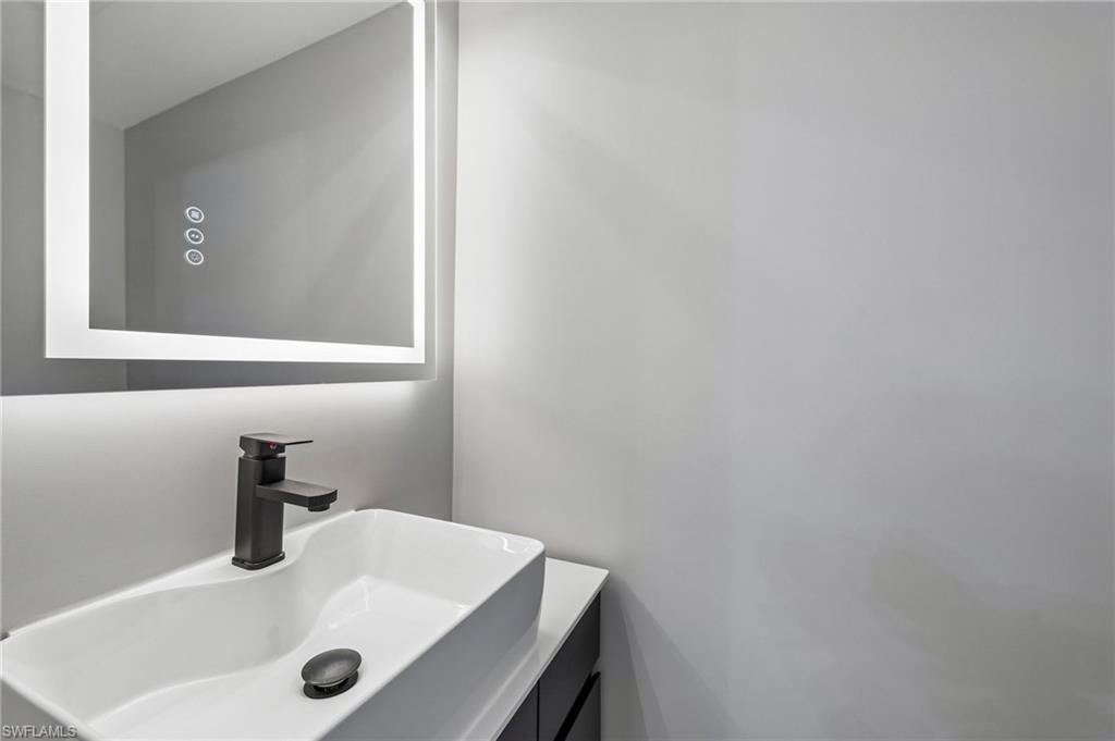 18010 San Carlos Blvd 33 Property Photo 14