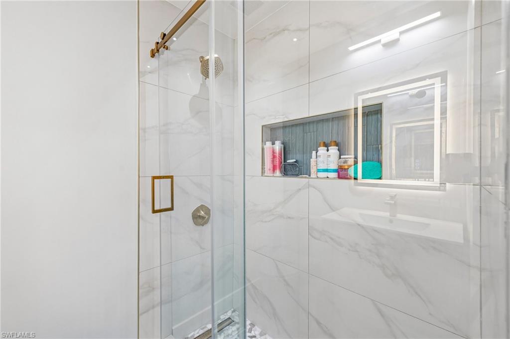 18010 San Carlos Blvd 33 Property Photo 17