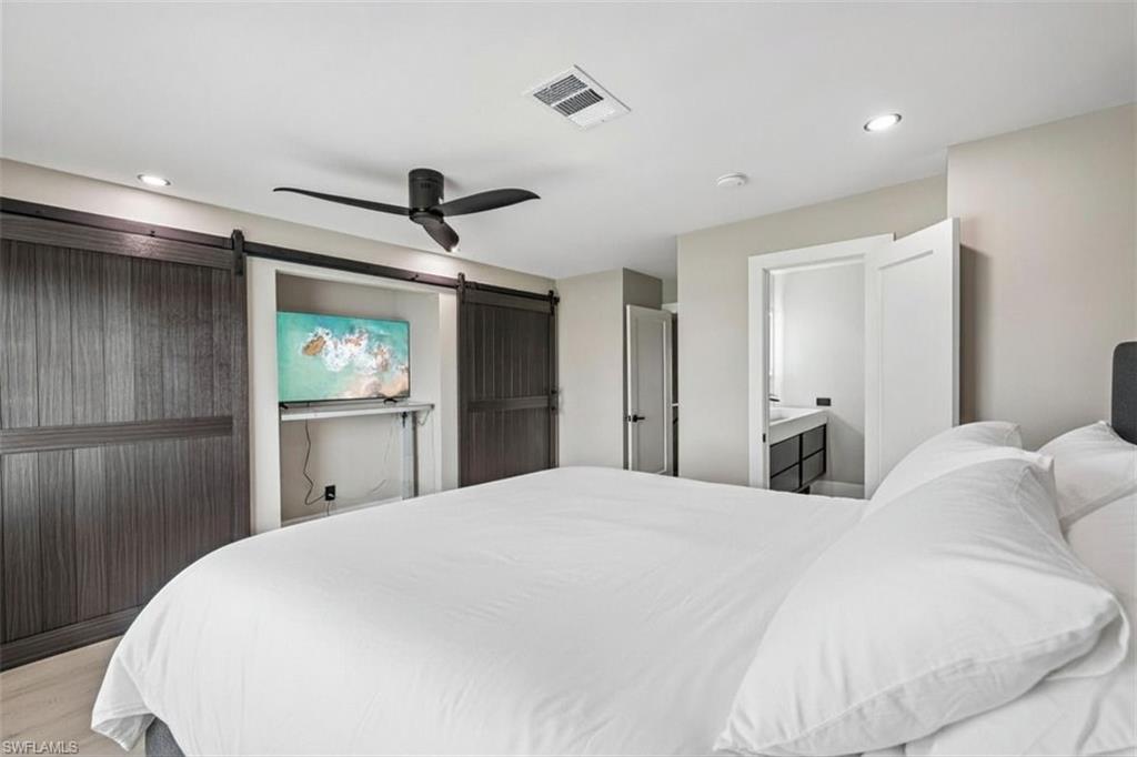 18010 San Carlos Blvd 33 Property Photo 21