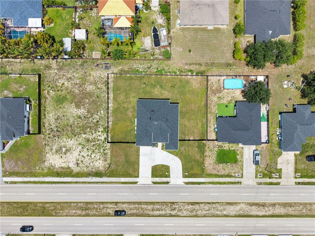 914 Chiquita Blvd N Property Photo 8