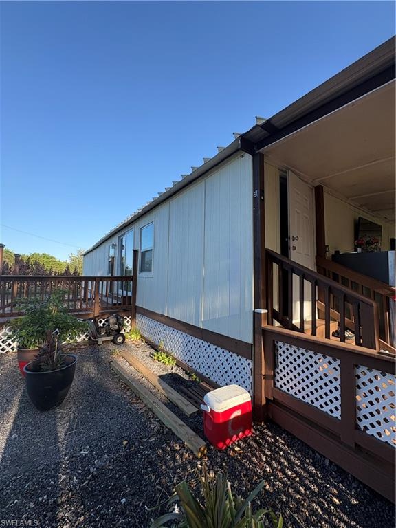 855 N Datil St Property Photo 3