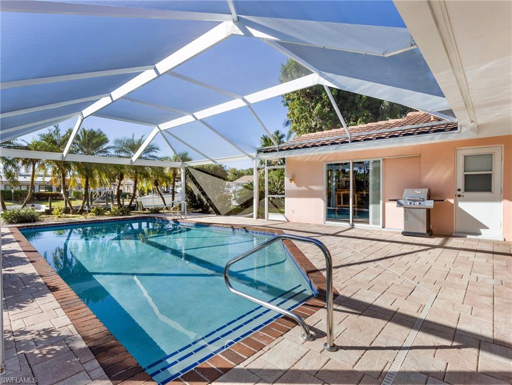 392 Snow Dr Property Photo 17