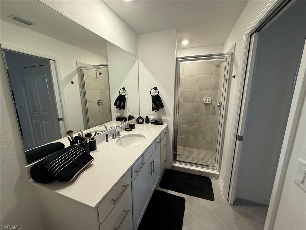 15285 Green Acres Ave 425 Property Photo 13