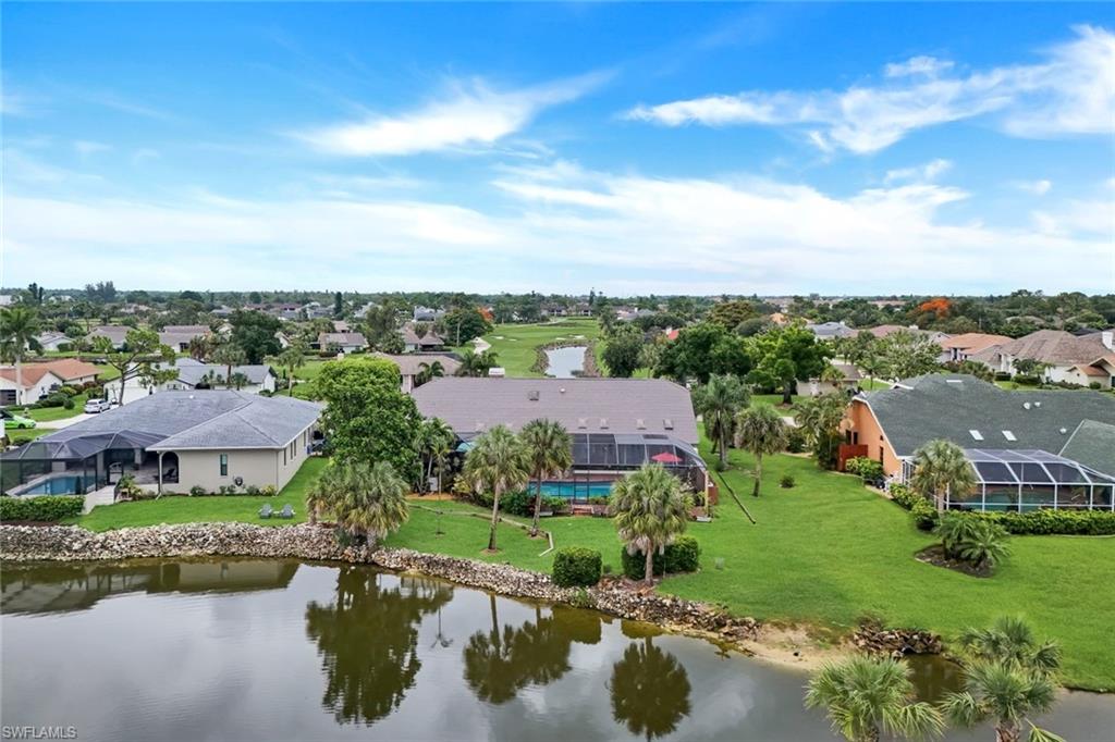 16861 Fox Den Property Photo 45