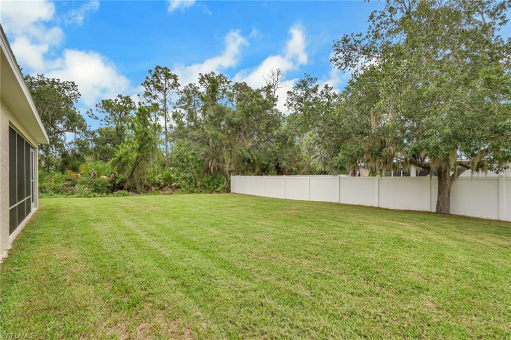 3162 Irma St Property Photo 32