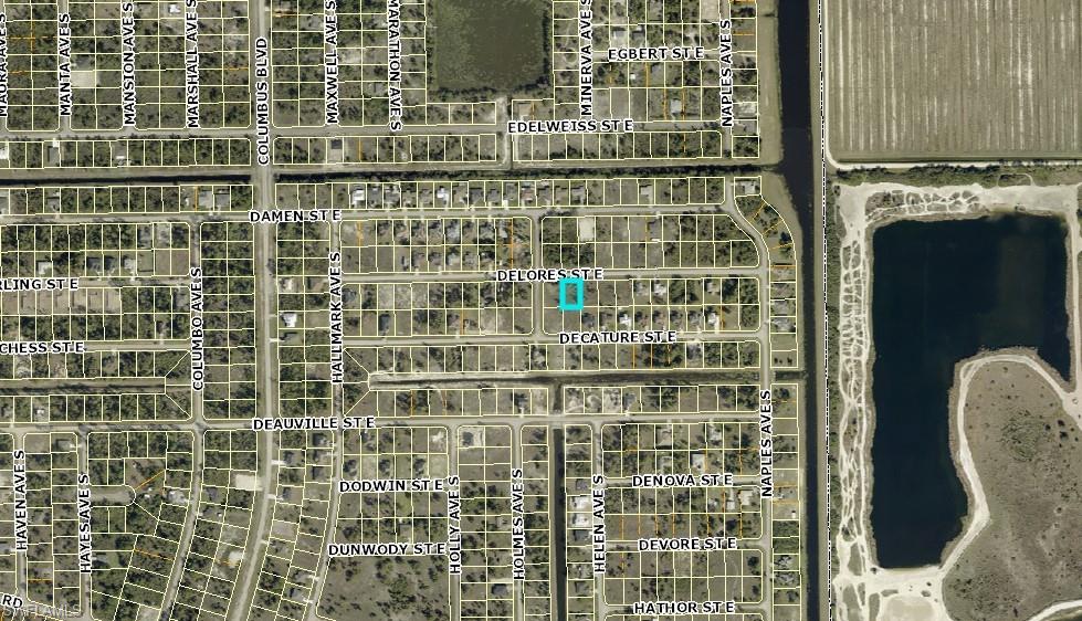1236 Delores ST E Property Photo 1