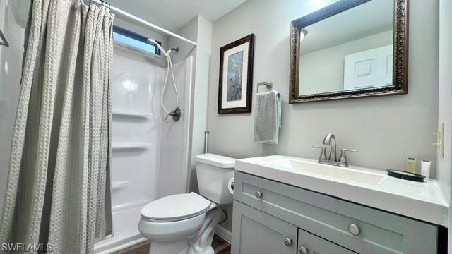 5509 Miles Standish Ln Property Photo 14