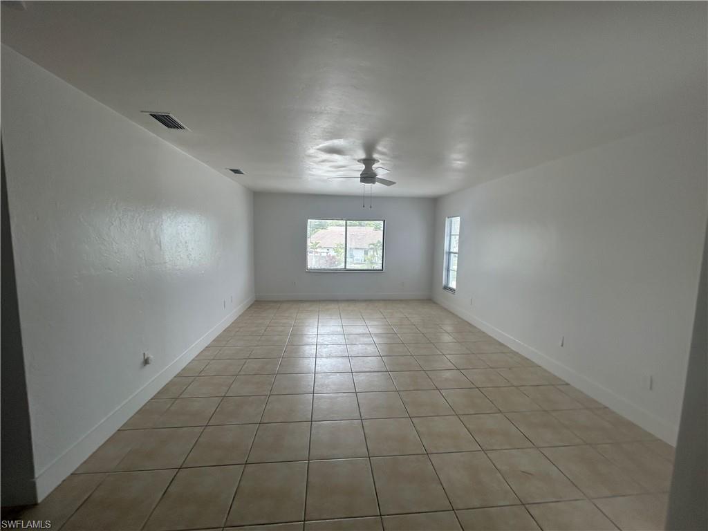 4708 Se 5th Pl 204 Property Photo 3