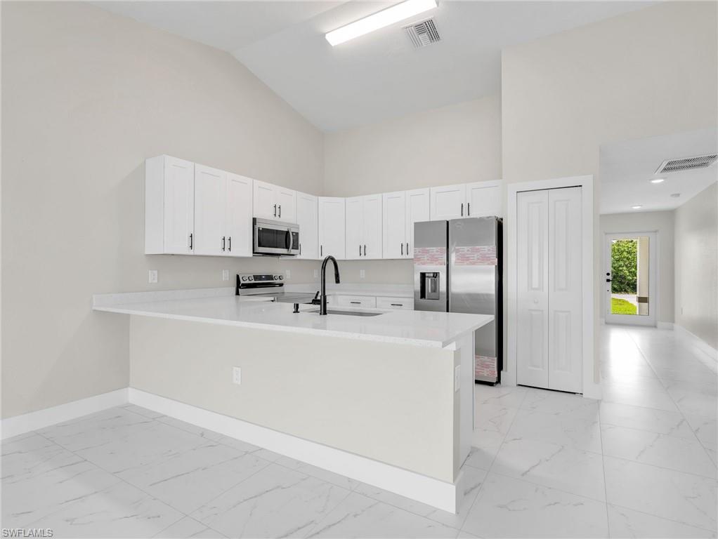 362/364 Petite Ave Property Photo 8