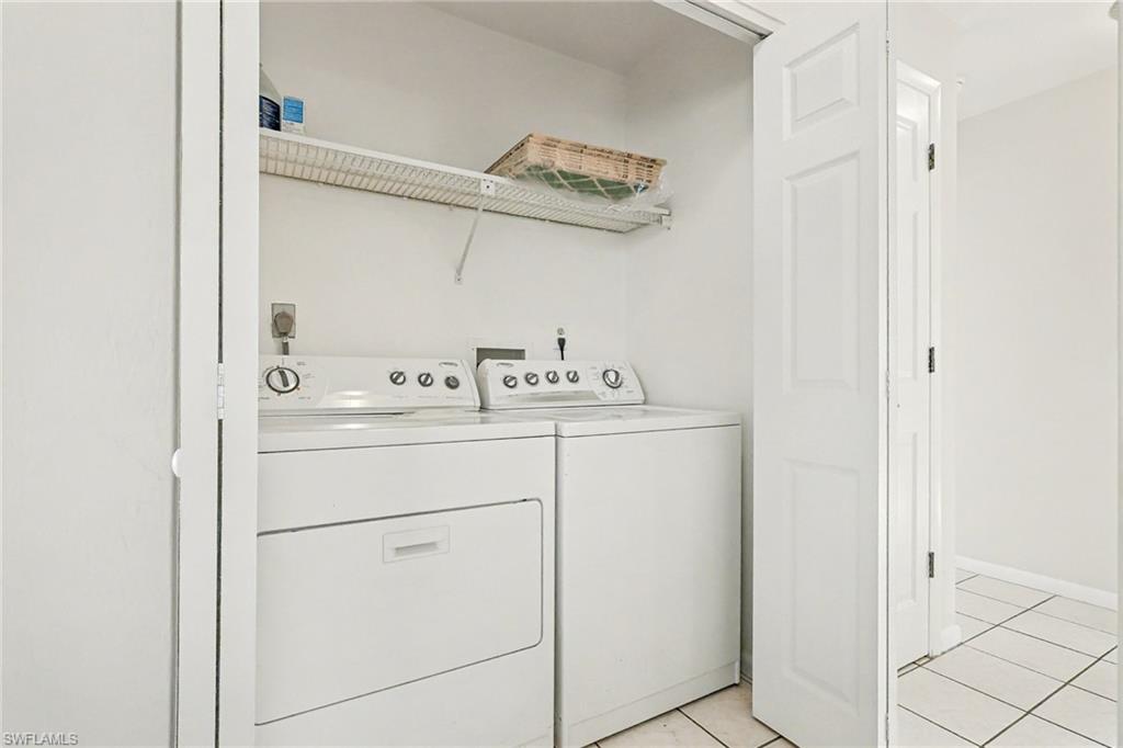 4528 Se 5th Pl 8 Property Photo 11