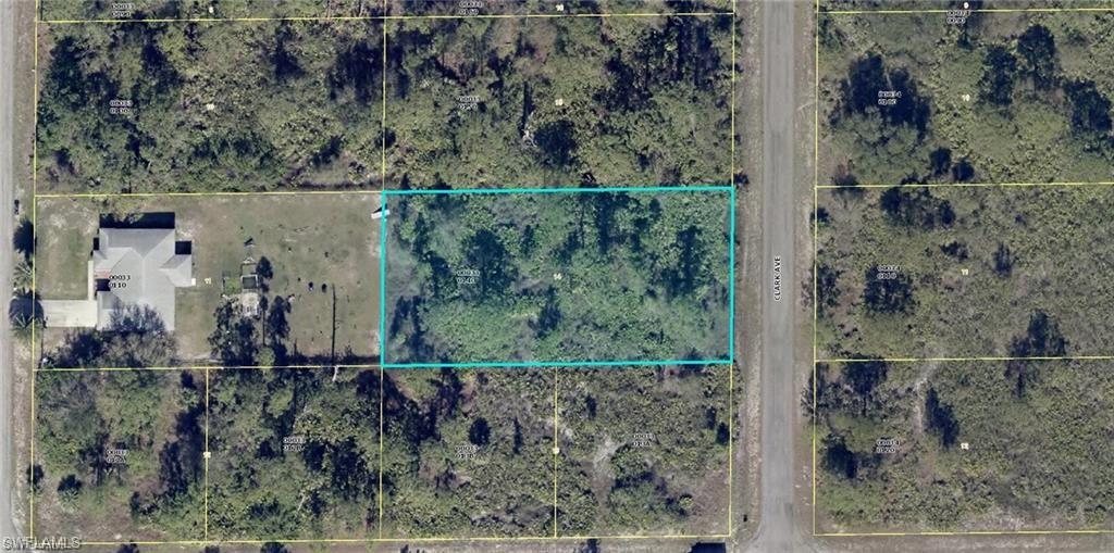 1403 Clark Ave Property Photo 4