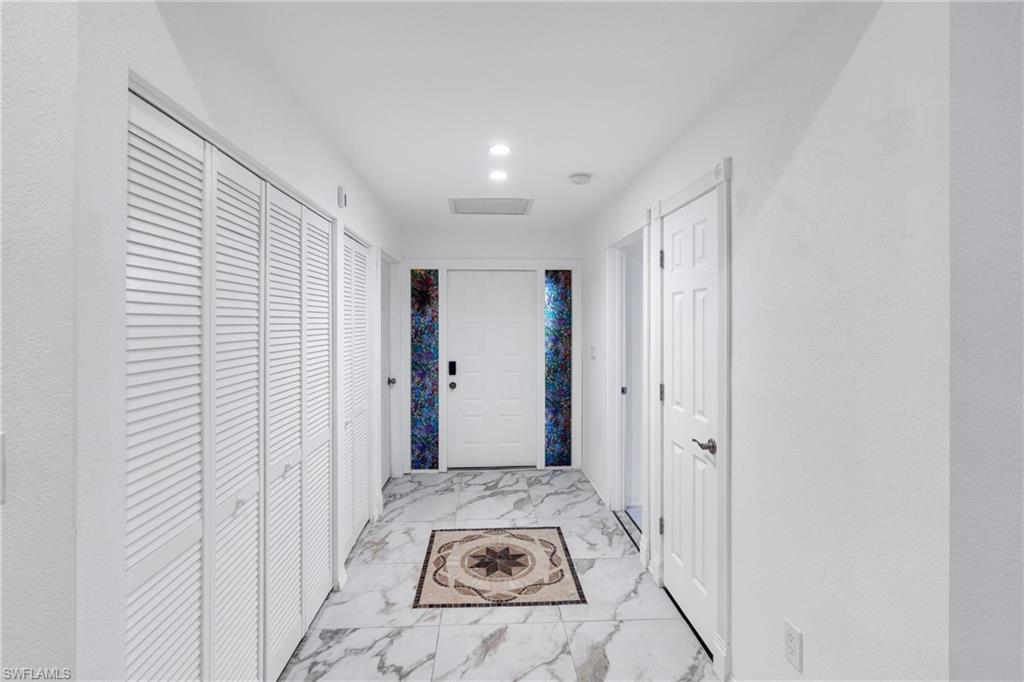 6511 Royal Woods Dr Property Photo 5