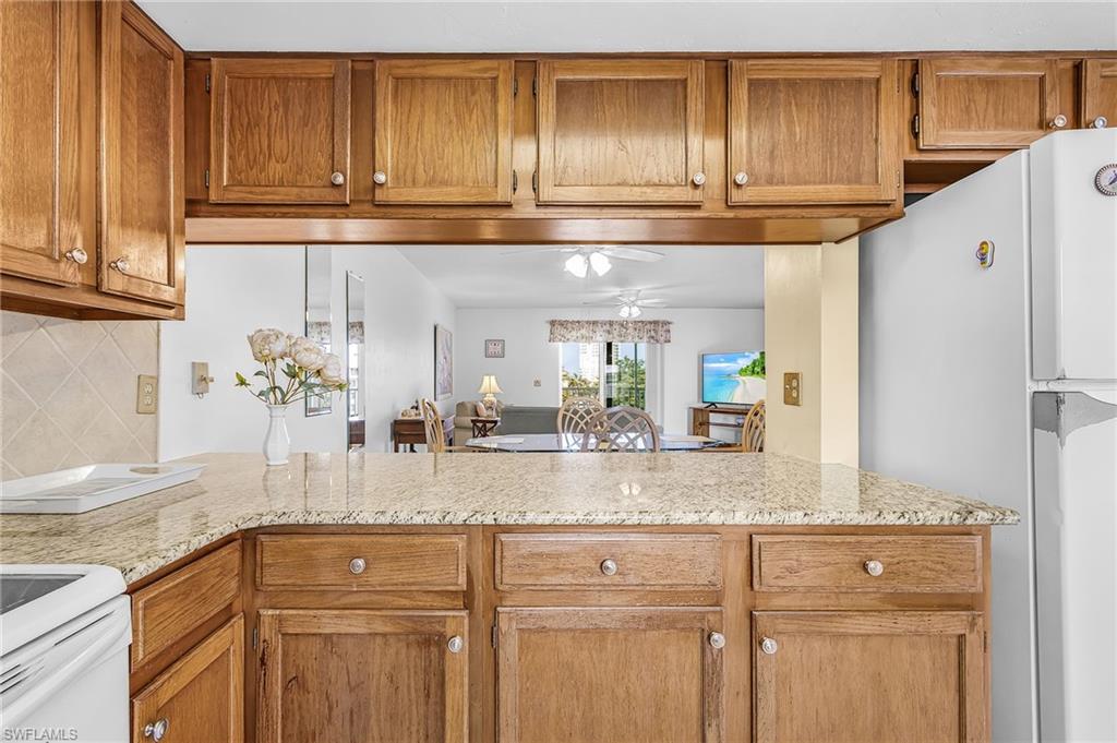 4591 Bay Beach Ln 393 Property Photo 5