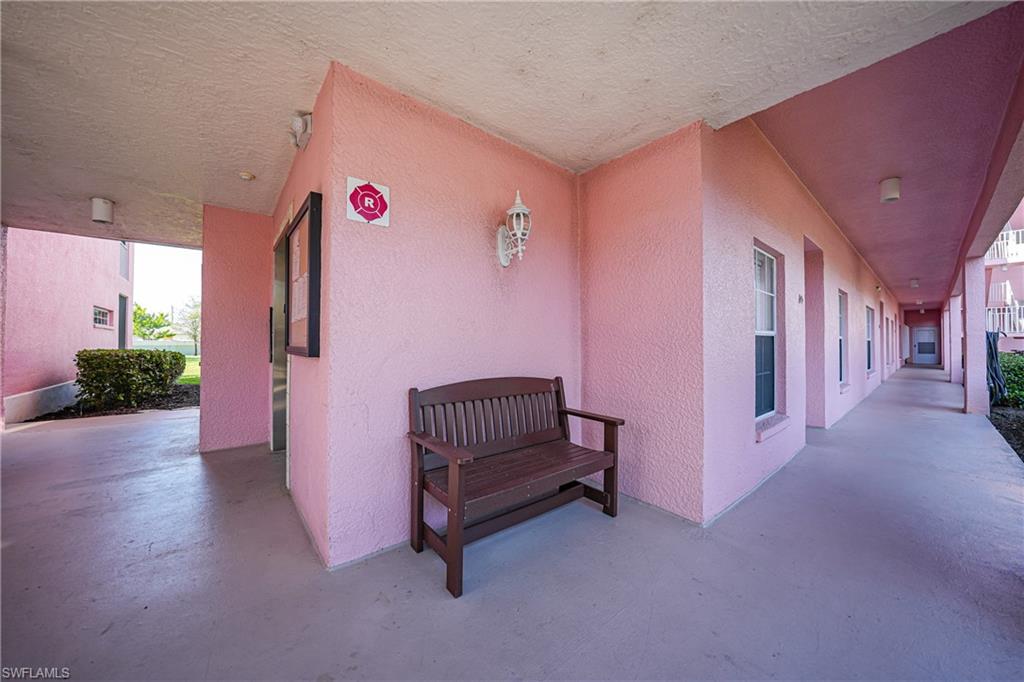 2061 Willow Hammock Cir 105 Property Photo 5
