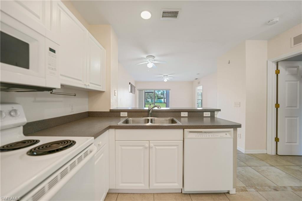 2061 Willow Hammock Cir 105 Property Photo 10