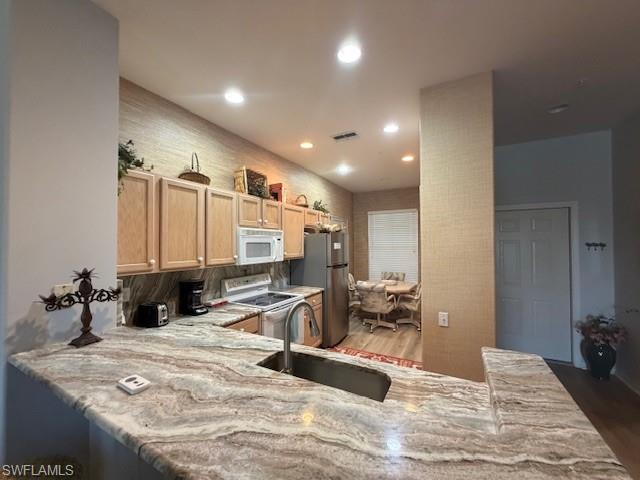 16471 Millstone Cir 303 Property Photo 4