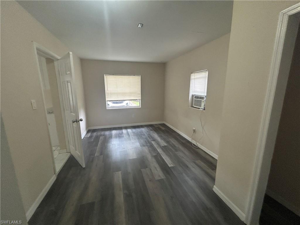 319 Montgomery Ave Property Photo 8